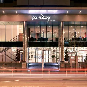 mercure-holland-house.cardiffhotelswales.com/